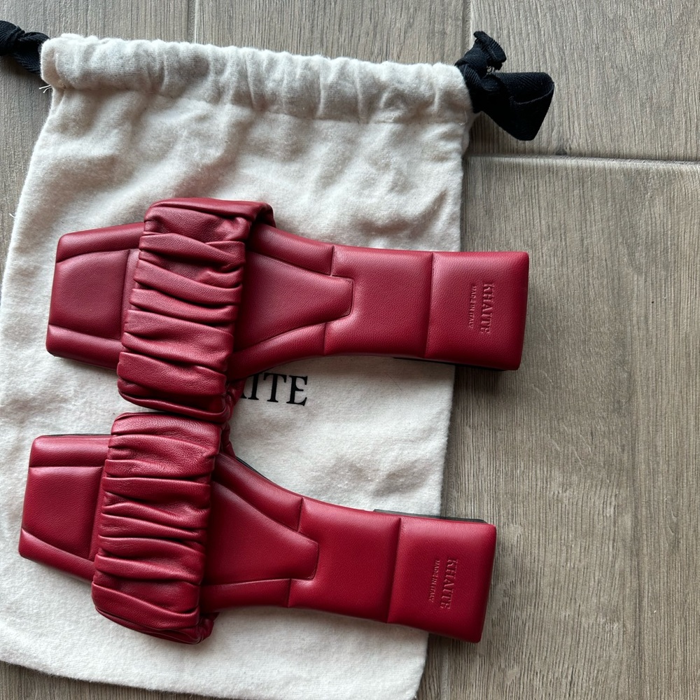 KHAITE Leather Slides